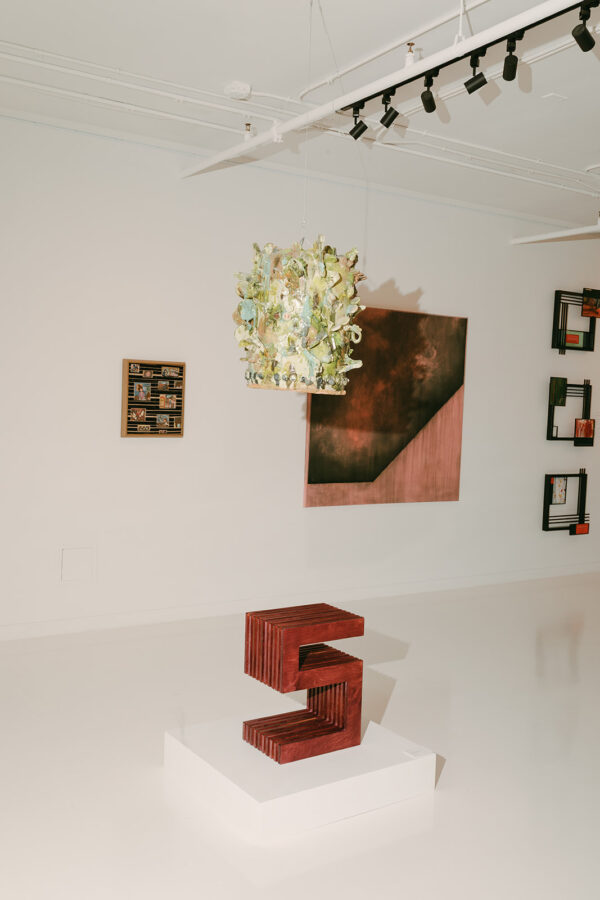 Model 2/5 - Image 2