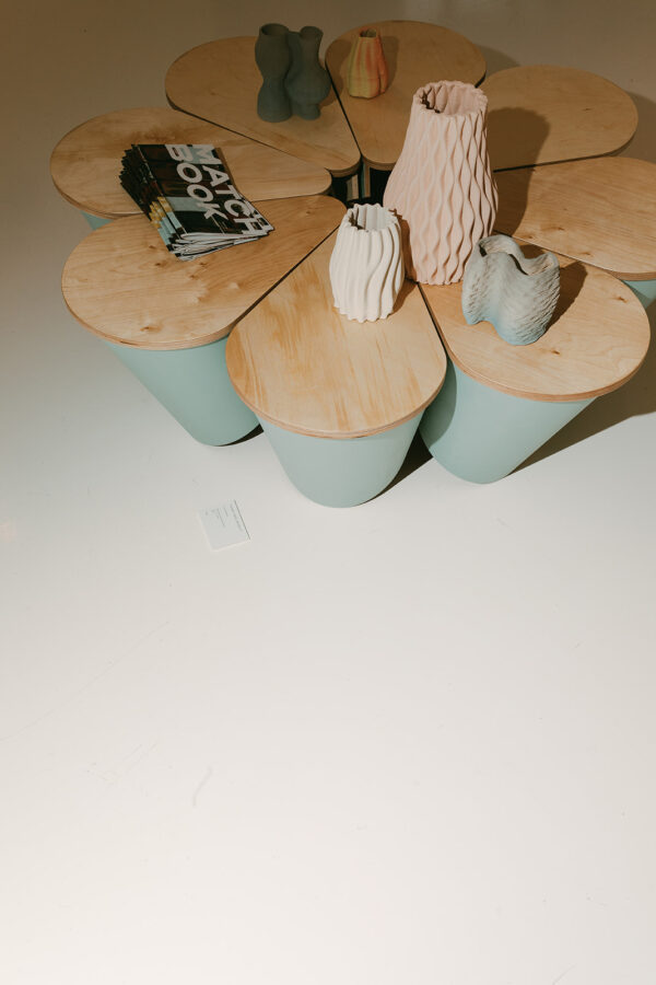 Flower Table Version 1 - Image 2
