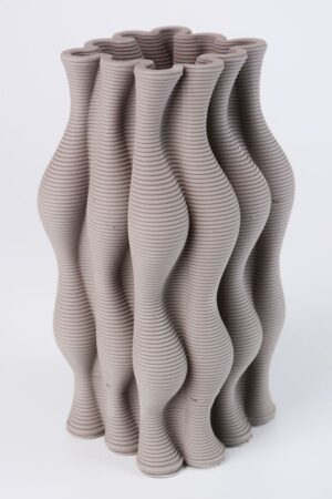 Black Ripple Vase 1